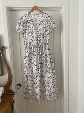 Simple Dawn dress in crème blueberry dot