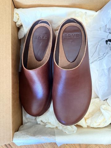 Clogs