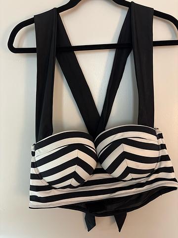 Bikini top