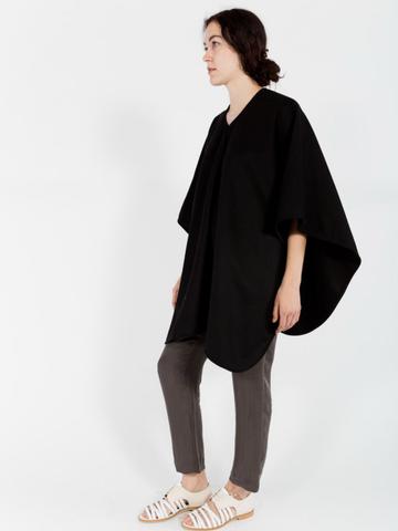 Ama Warming Cape