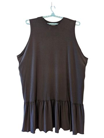 Ruffle sleeveless dress