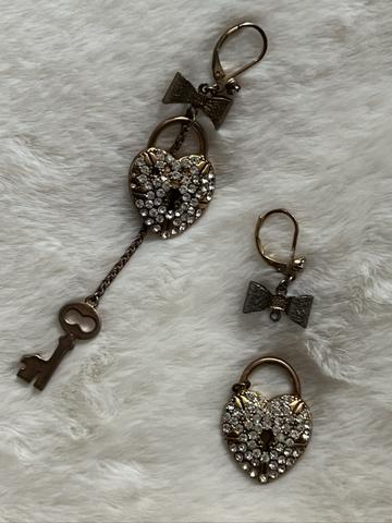 Rhinestone Heart asymmetrical earrings