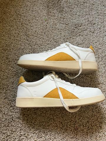 White Fashion Sneakers