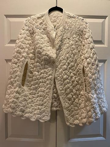 1970’s Crochet Poncho/ Cape