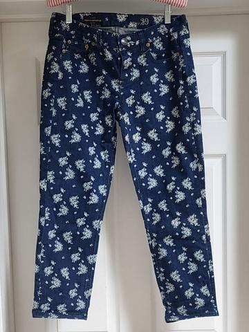 Cropped Matchstick Jeans