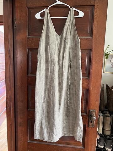 Linen dress