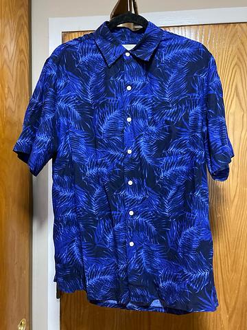 Silk Blend Island Formal Shortsleeve