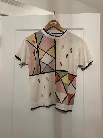 Geometric knit tee