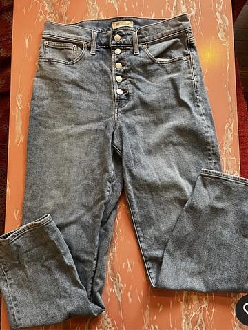 Straight Jeans
