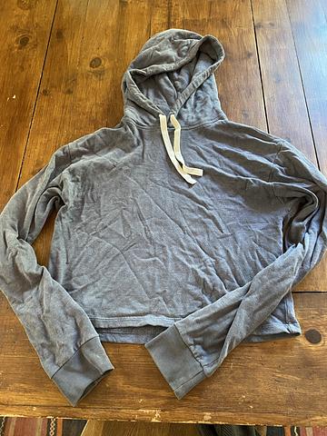 cropped hoodie