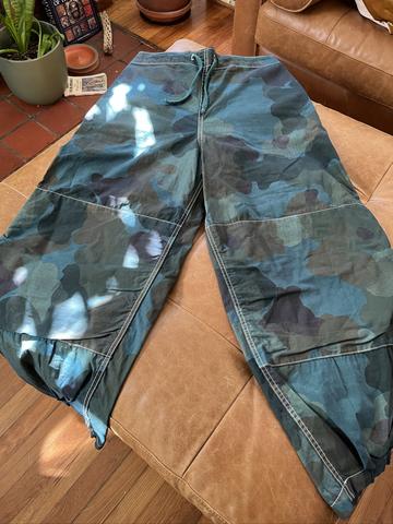 Flight pants in green painted camo (dyed)