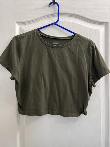 Green crop top