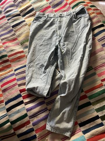 light wash mom jeans