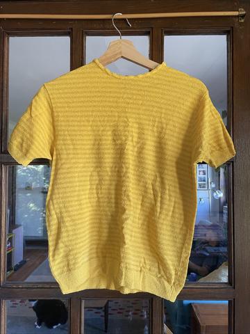 60s scalloped top