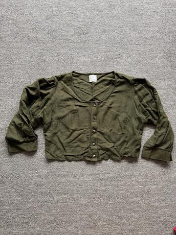 crop button blouse