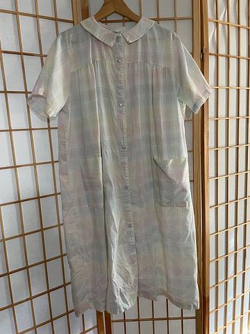 1970s nightgown