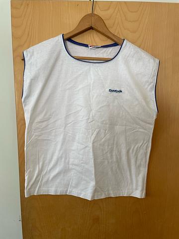 muscle tee