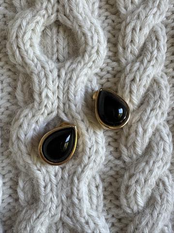 Vintage teardrop clip on earrings