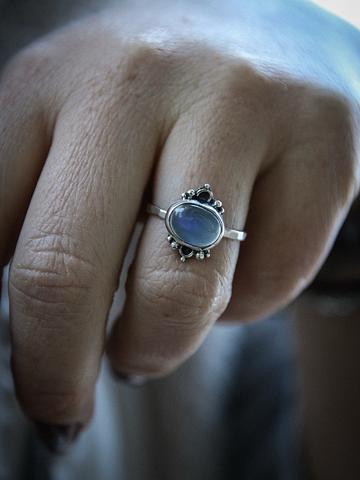 Goldeulejewelry • size 7.5 moonstone ring
