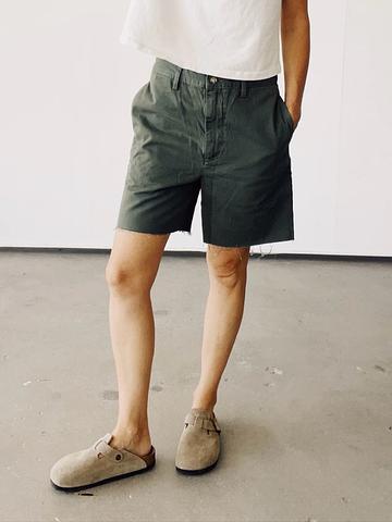 buckle back trouser shorts