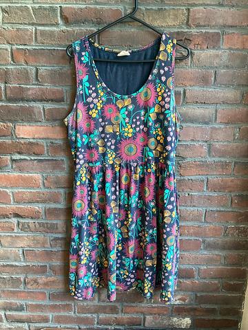 Mata Traders Floral Print Jersey Fir and Flare dress XL