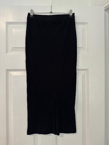 Ribbed pencil skirt