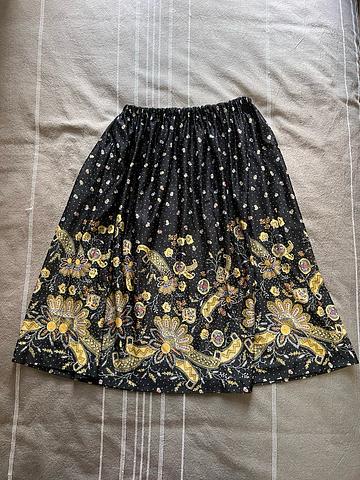 elastic waist paisley & floral skirt