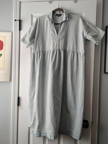 Kimbo Dress (fits oversized)