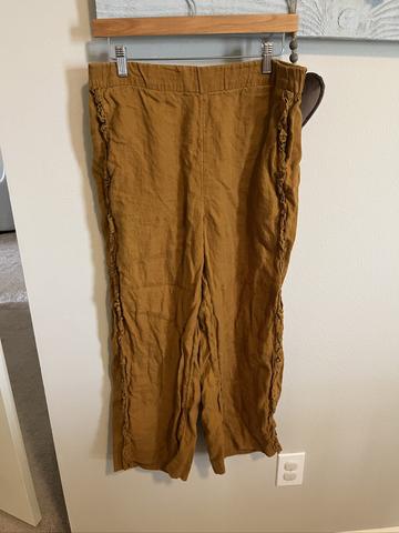 Linen ruffle pants