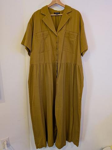 Mapes Jumpsuit in Moss