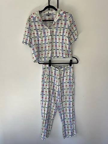 Two piece set