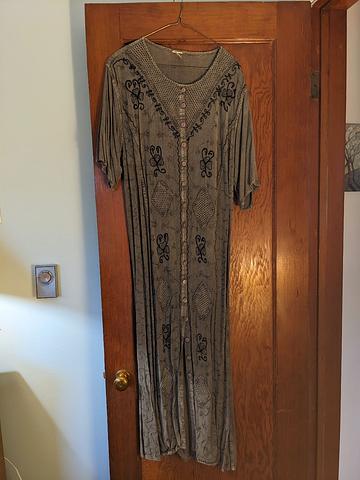 Embroidered 90s dress