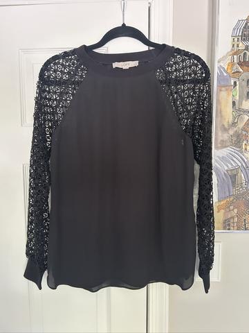 Lace sleeve sheer top