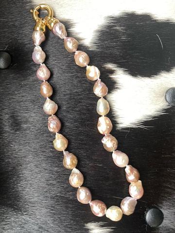 Baroque Pearl Necklace