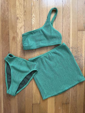 “Always Fits” Textured 3 pc Swim Set