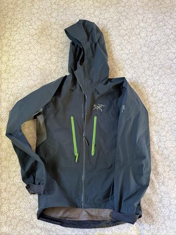 Arc’teryx Gore-Tex Jacket