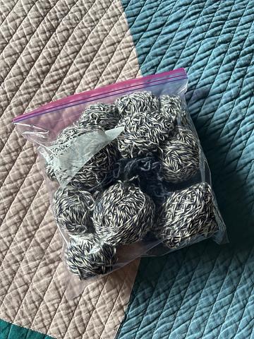 WATG Billie Jean denim yarn lot