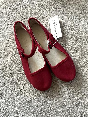 wine Mary Jane flats