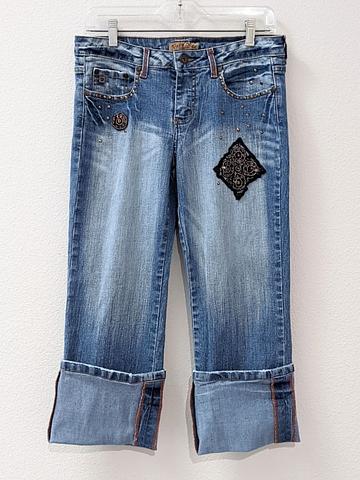Y2k embellished stretch jean capris