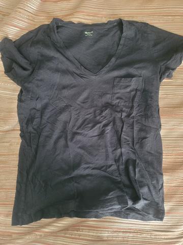 V neck tee