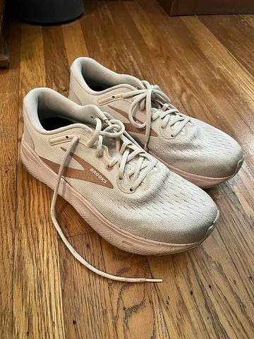 Ghost max sneakers