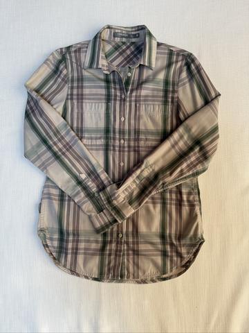 buttondown shirt