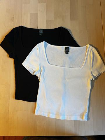 Square Neck Tee bundle
