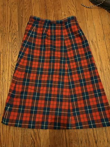 wool skirt