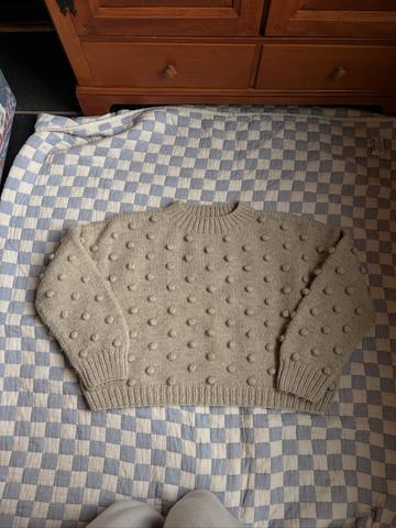 Adult puff popcorn sweater