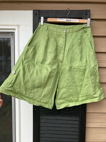 100%  linen shorts