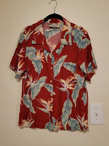 Hawaiian shirt