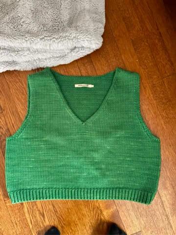 Misha puff bottle green box vest
