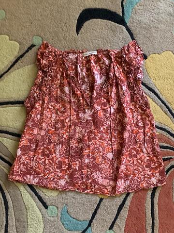 Ruffle Top