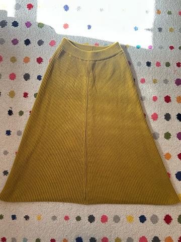 Knit skirt